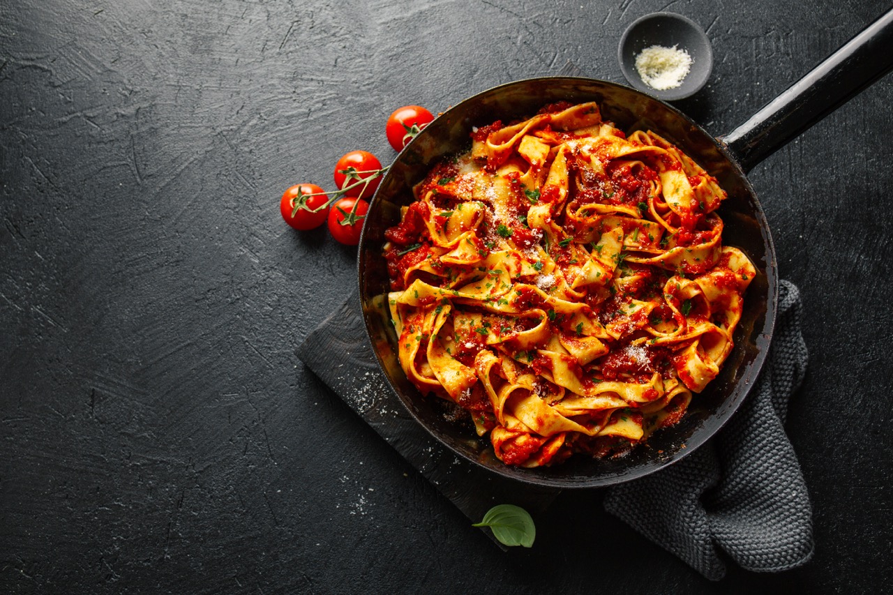 Pasta sa sušenim paradajzom i bejbi spanaćem 